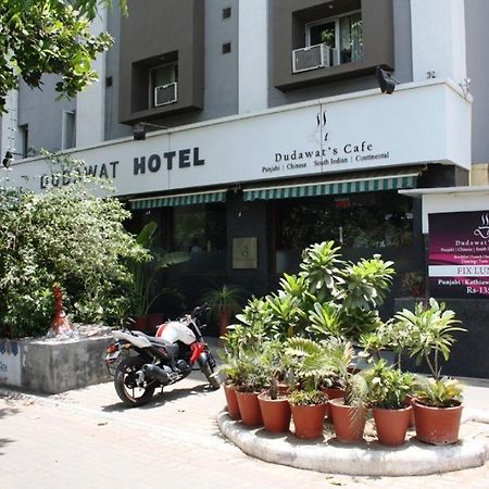 Hotel Dudawat Ahmadábád Exteriér fotografie