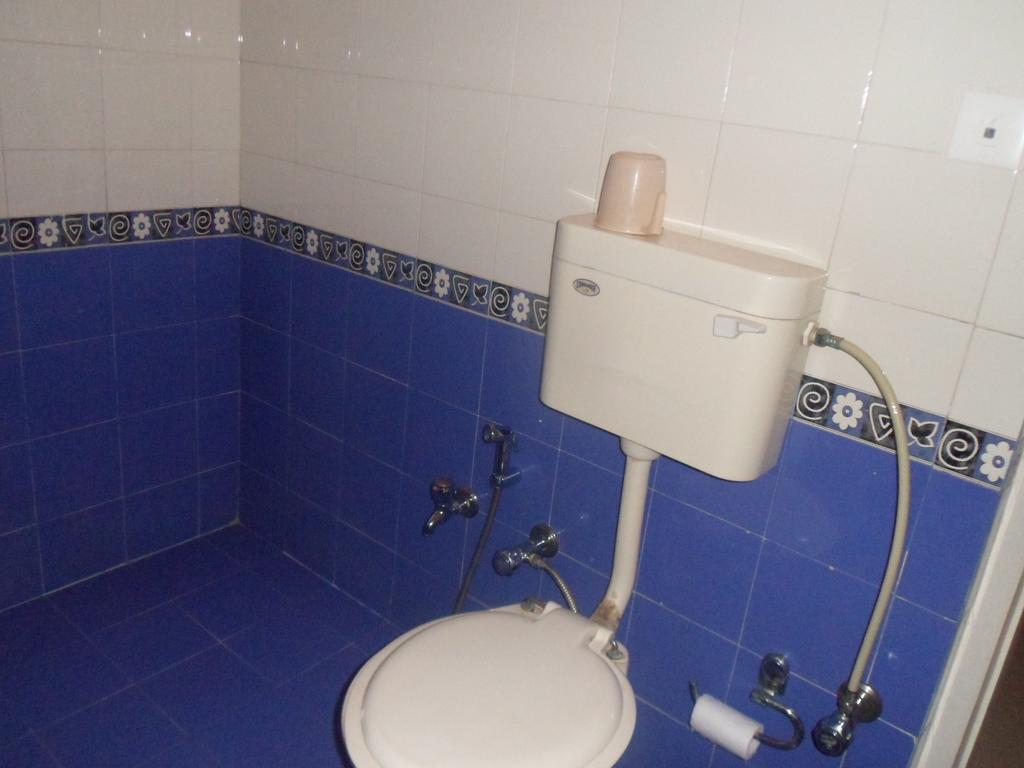 Hotel Dudawat Ahmadábád Pokoj fotografie